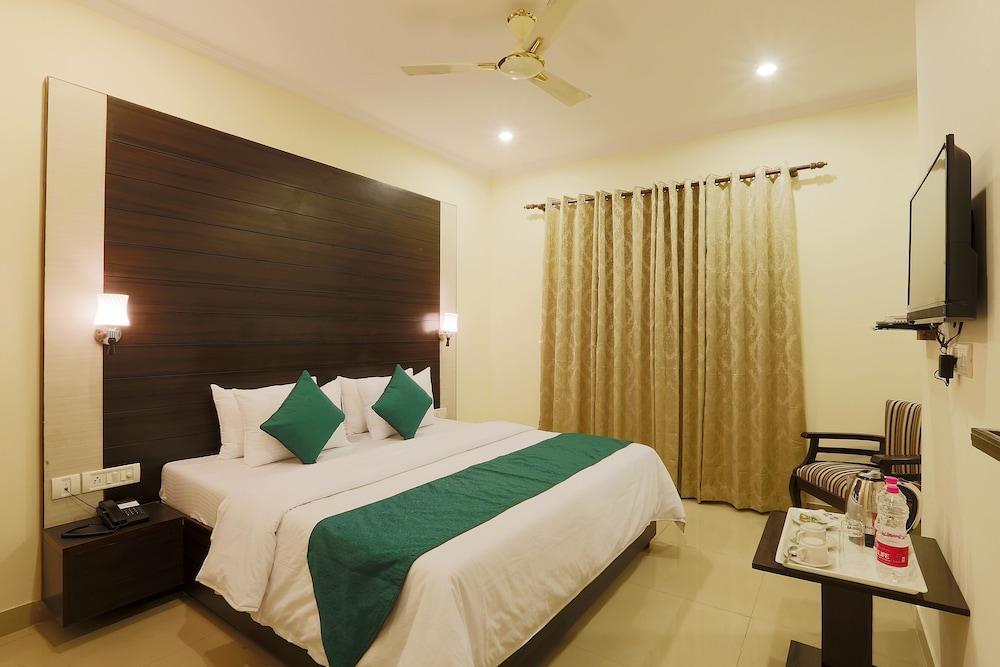 Hotel Chanakya Inn New Delhi Exterior foto