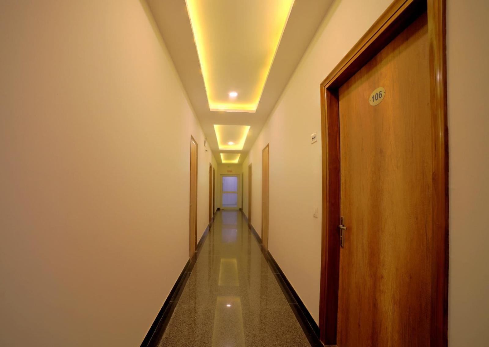 Hotel Chanakya Inn New Delhi Exterior foto