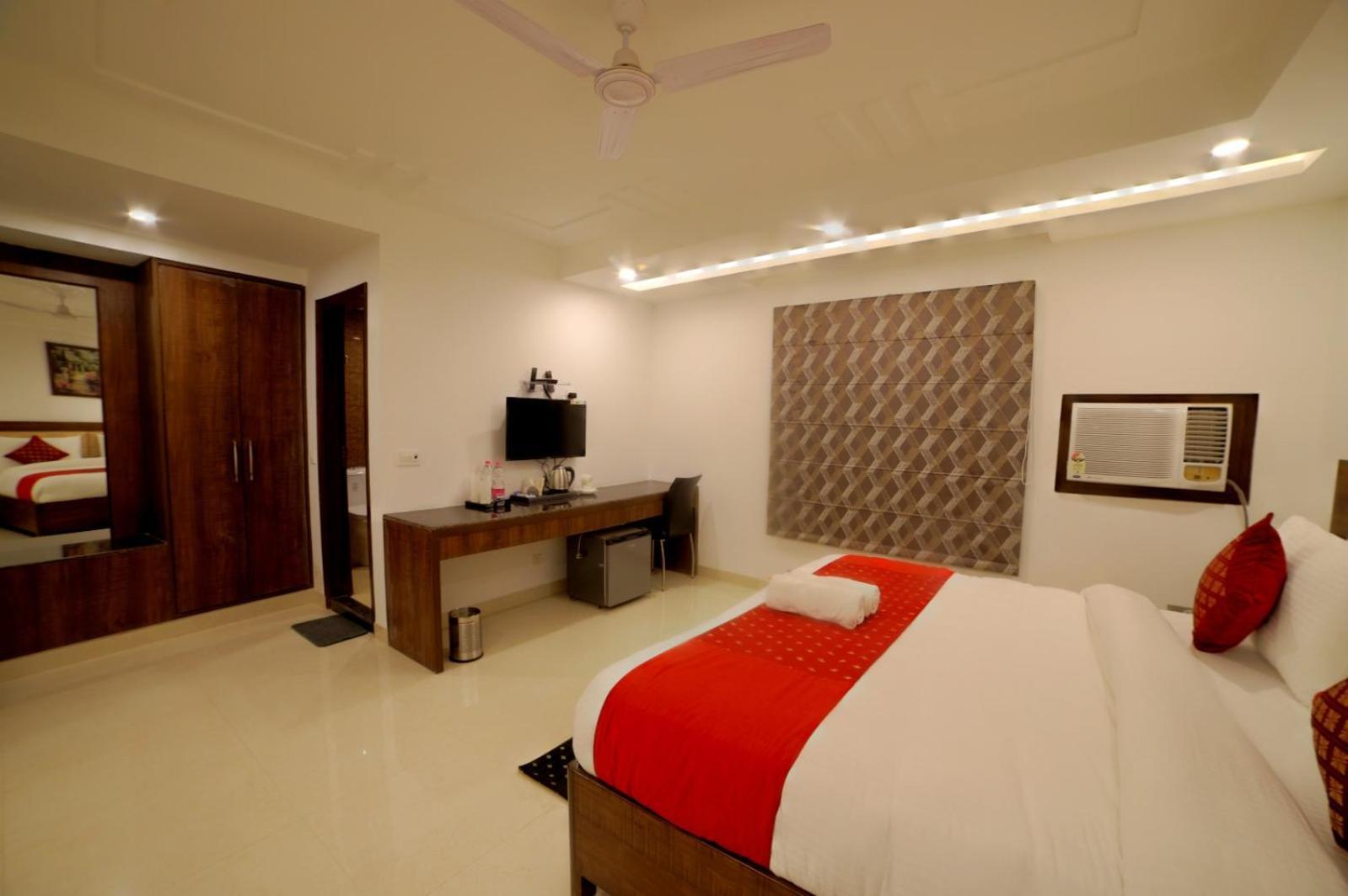 Hotel Chanakya Inn New Delhi Exterior foto