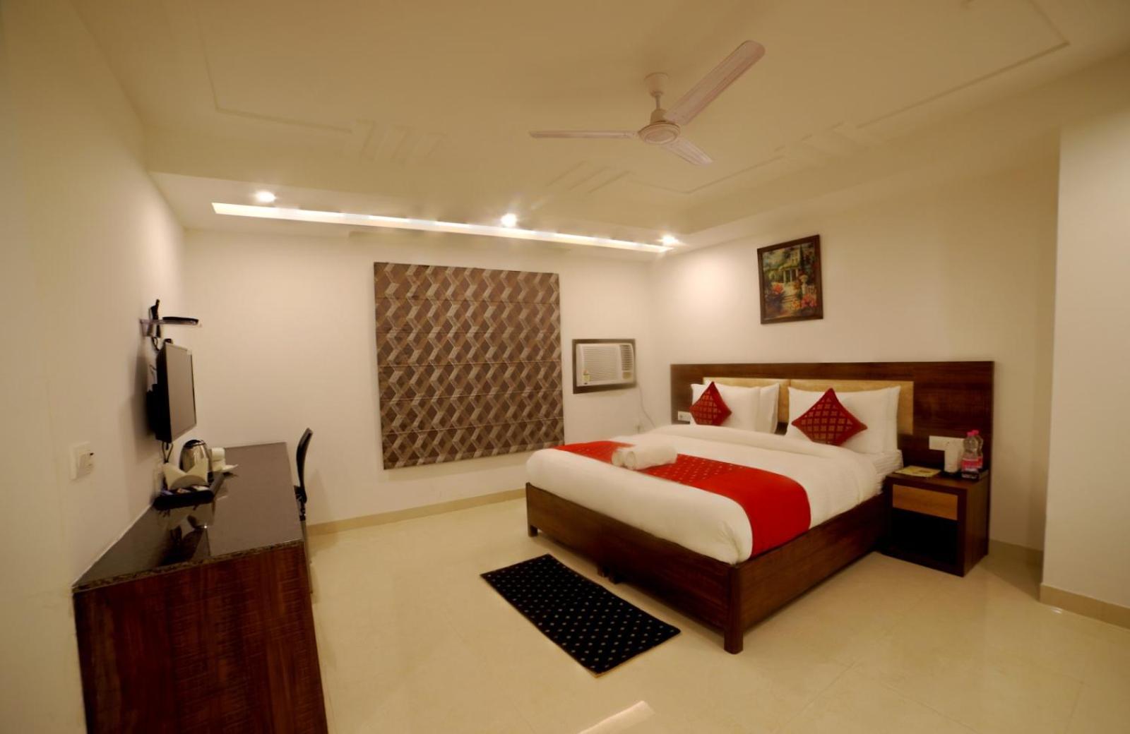 Hotel Chanakya Inn New Delhi Exterior foto