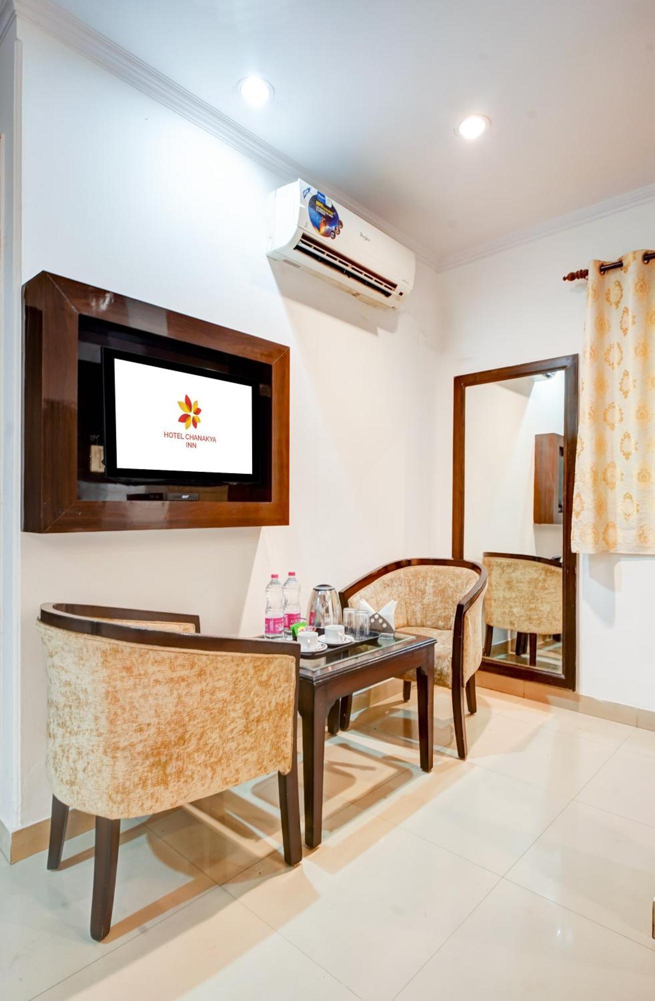 Hotel Chanakya Inn New Delhi Exterior foto