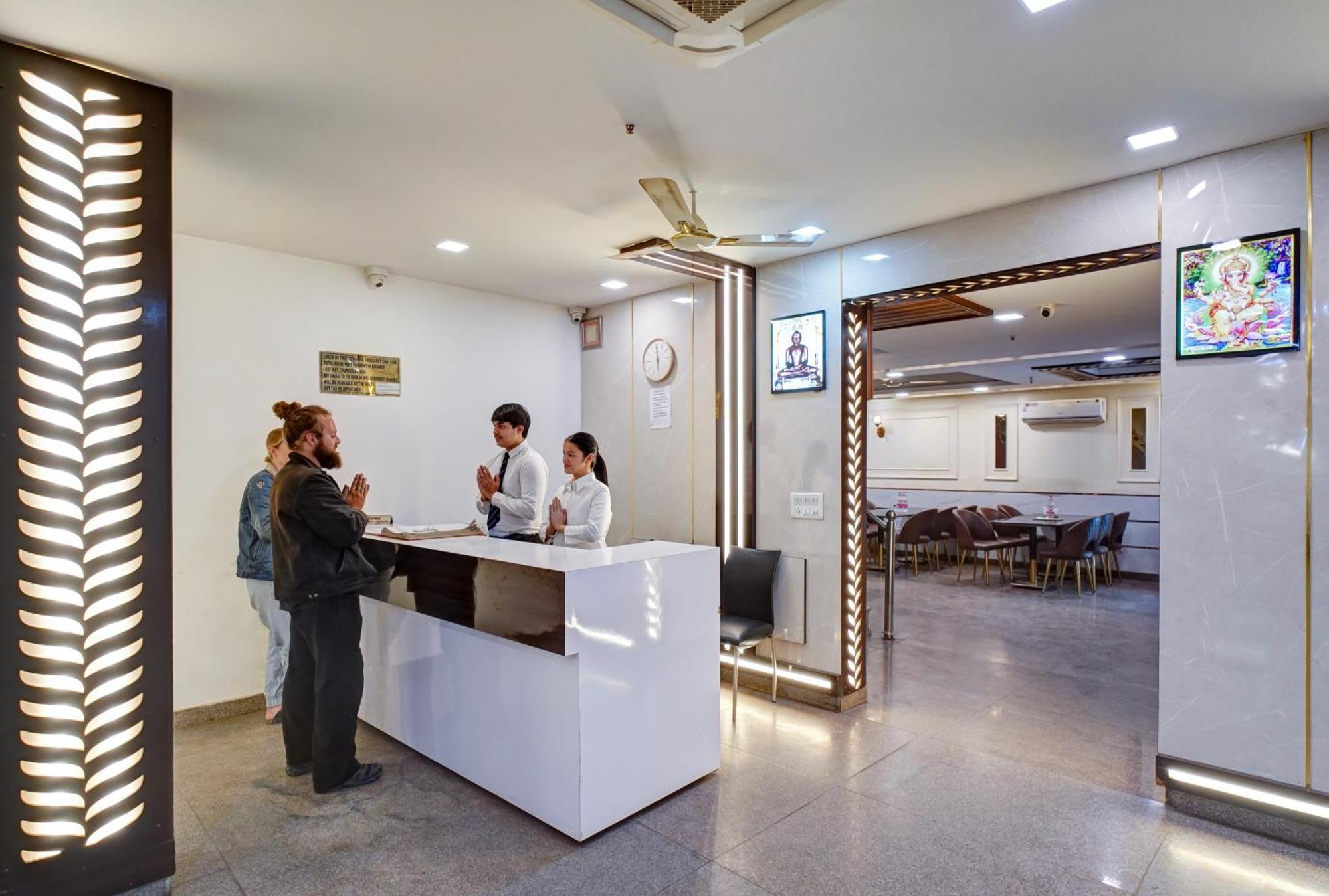 Hotel Chanakya Inn New Delhi Exterior foto