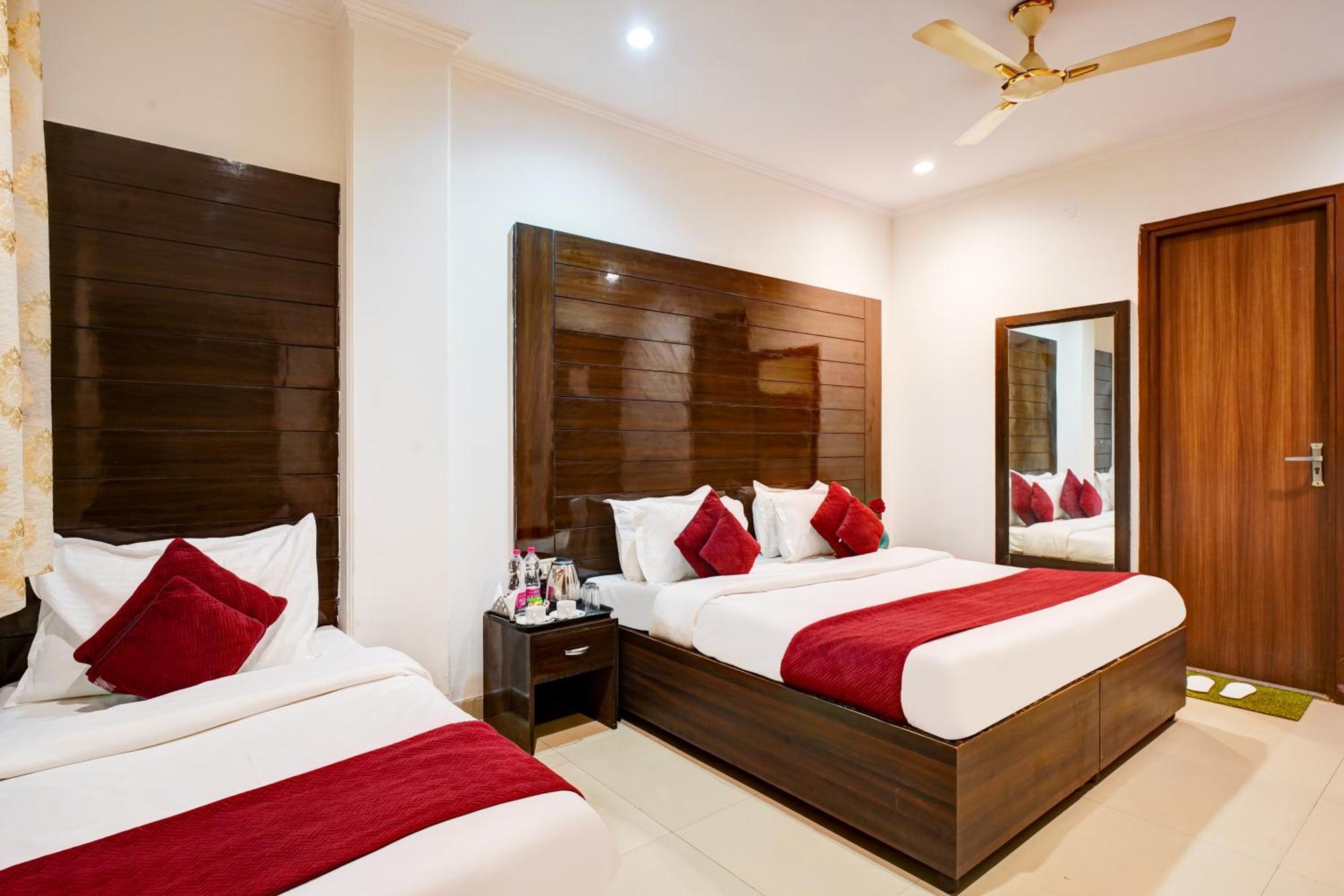Hotel Chanakya Inn New Delhi Exterior foto