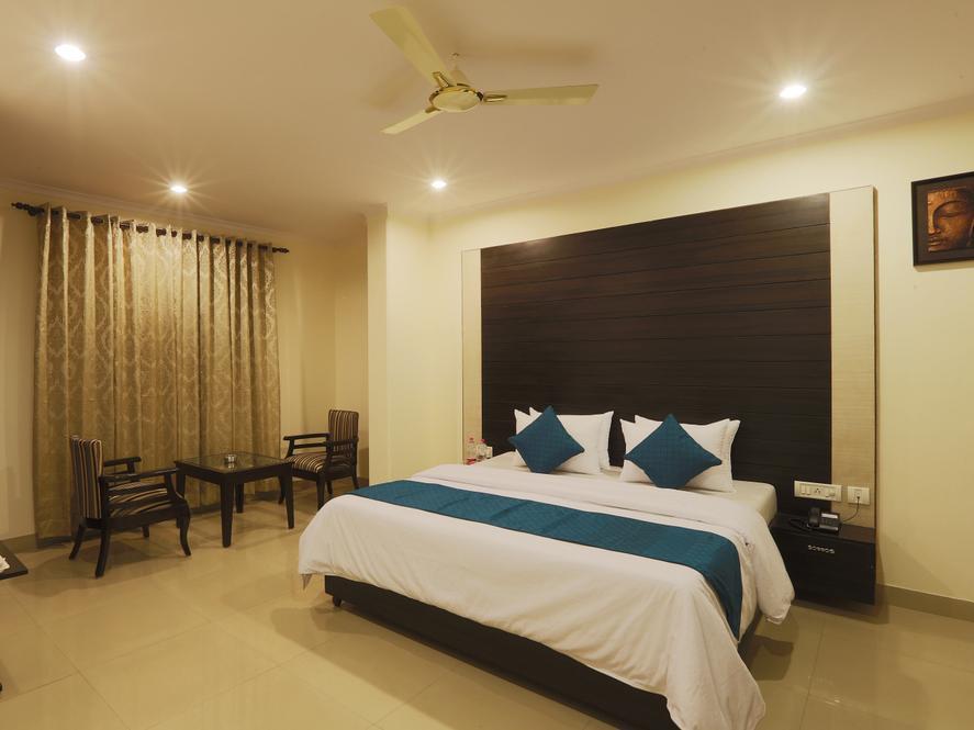 Hotel Chanakya Inn New Delhi Exterior foto